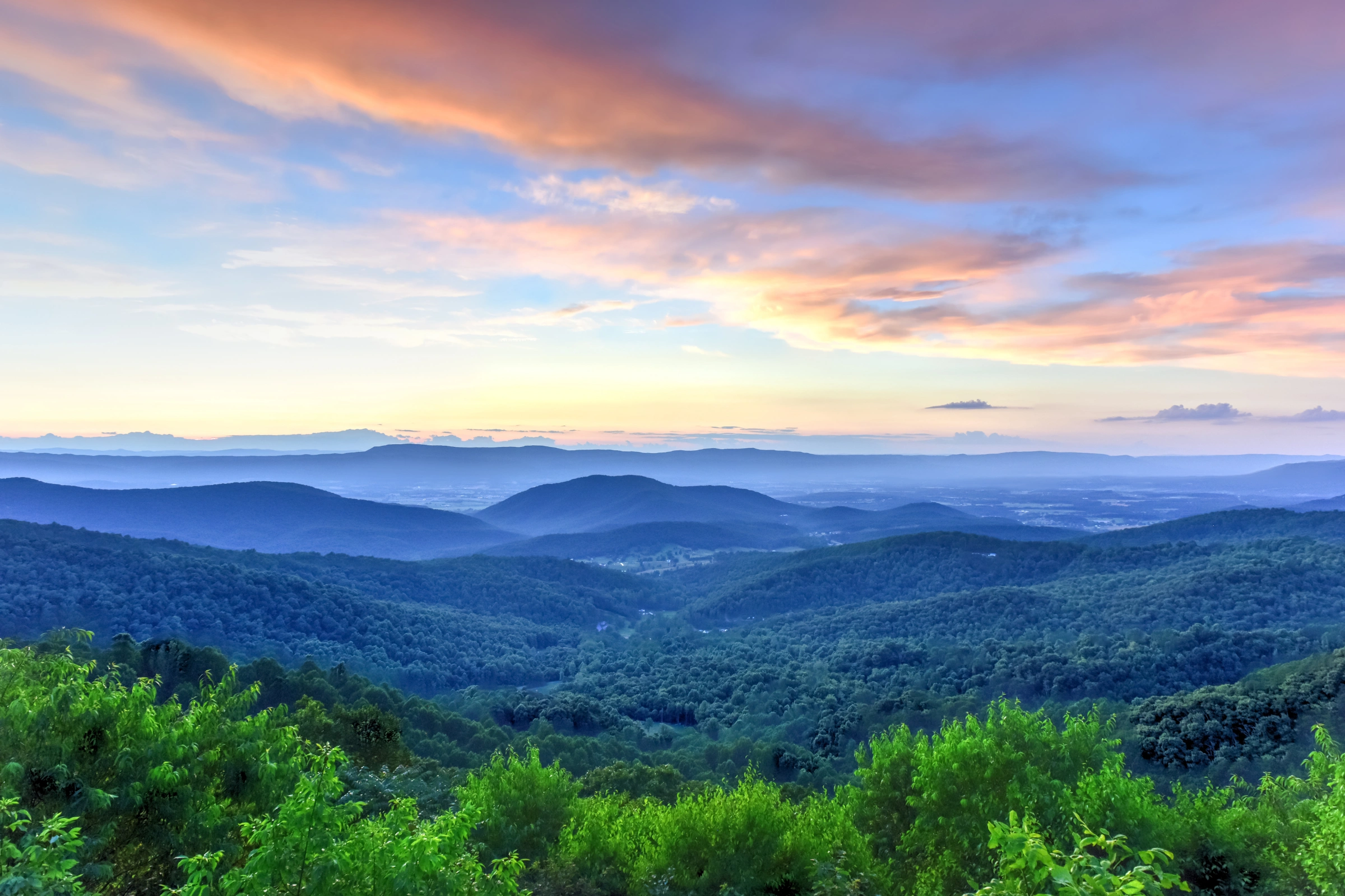 Shenandoah_National_Park,_Virginia[1].webp